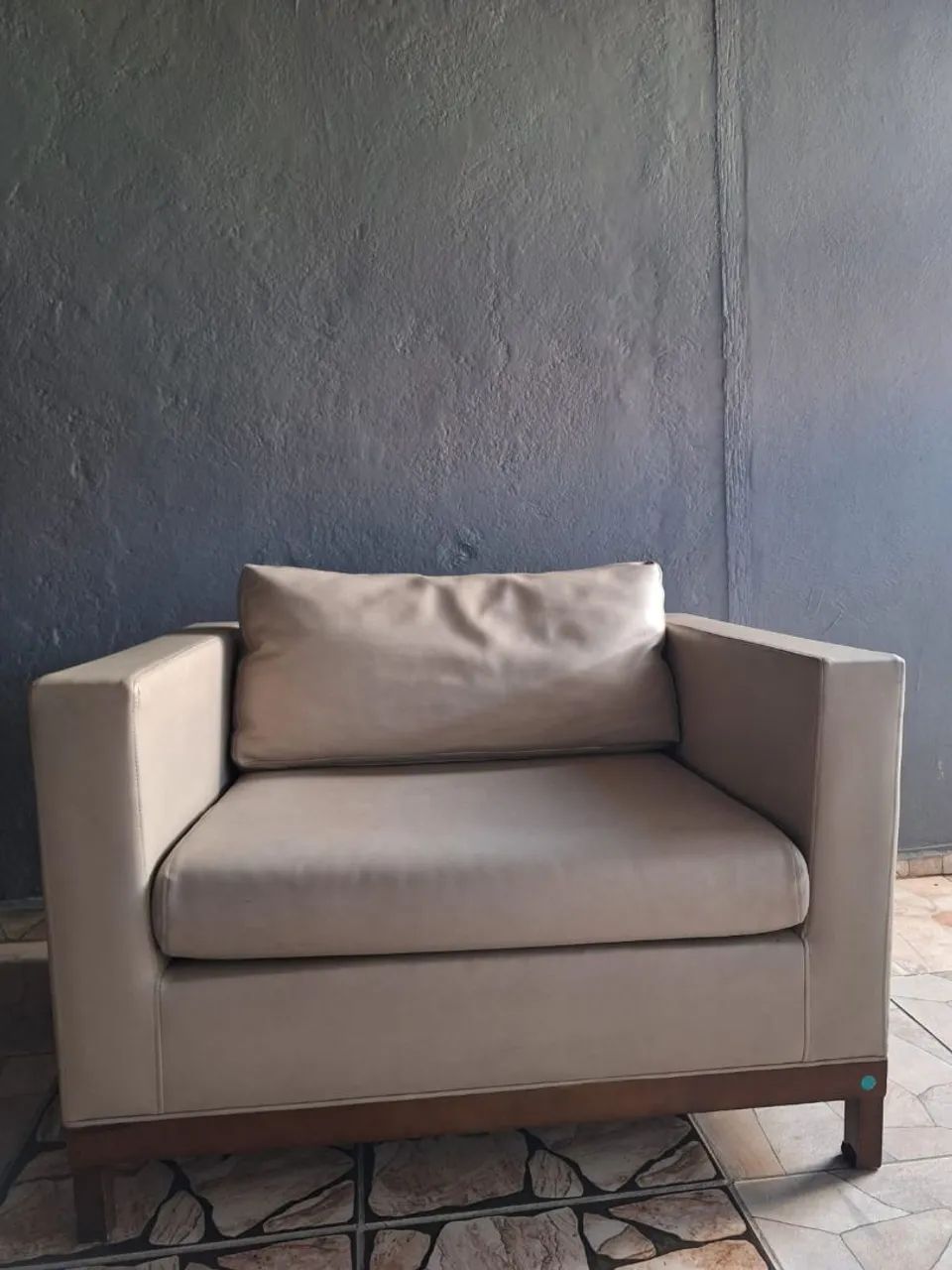 Poltrona em corino Bege - Foto 3