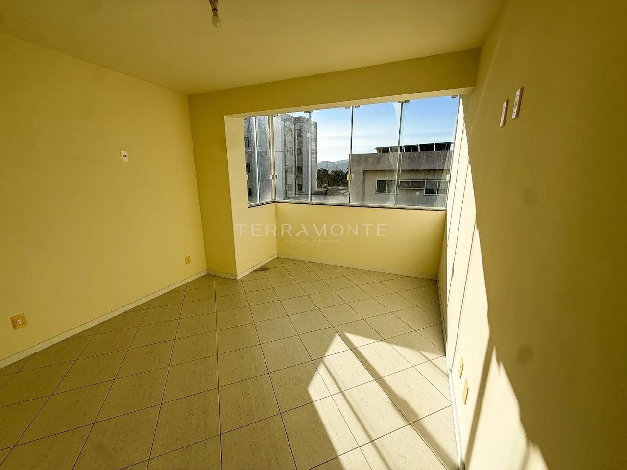 Apartamento 101m² no Centro de Tubarão, 3 quartos e suíte - Foto 5