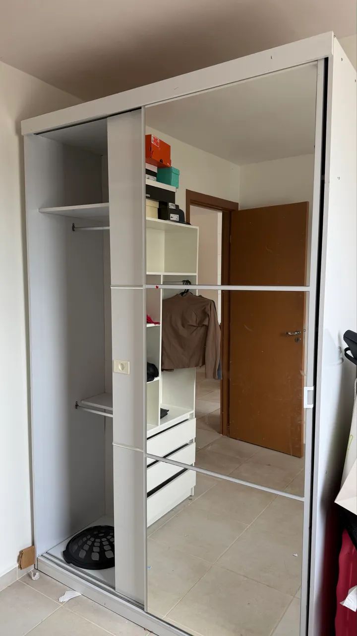 Guarda roupa 