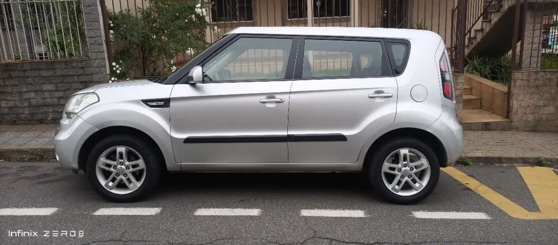 KIA Soul SOUL 1.6/ 1.6 16V FLEX Mec. 2012