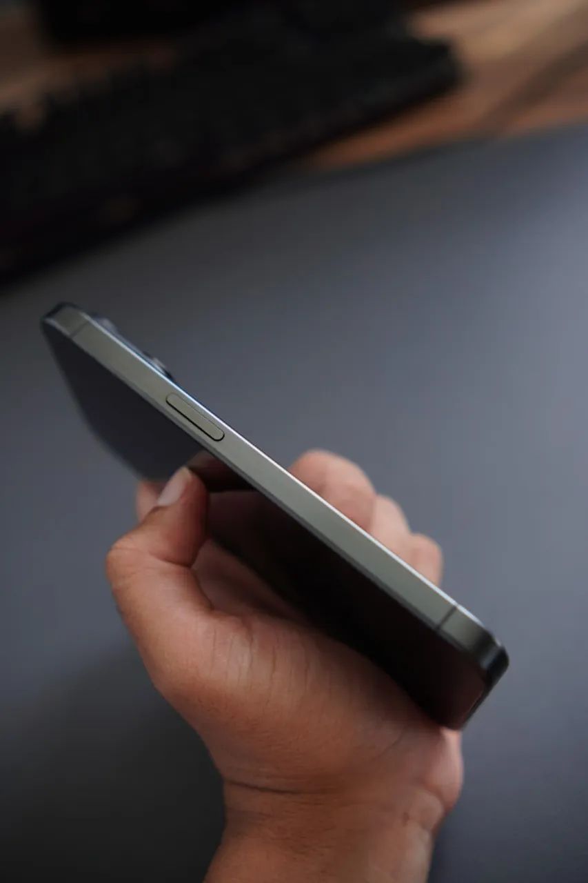 Iphone 15 Pro 128gb | Preto - Foto 4