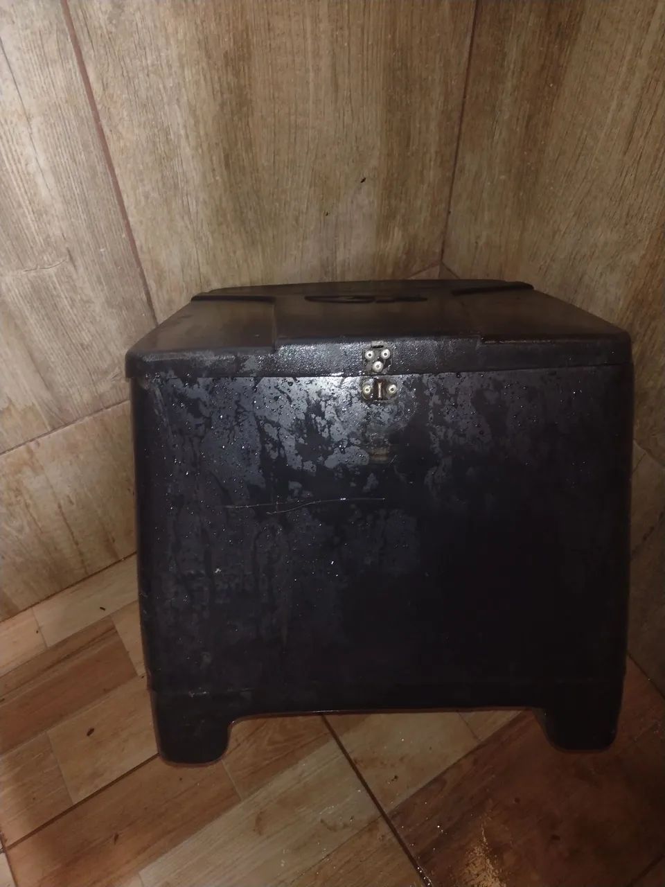 Baú de moto 90 litros 