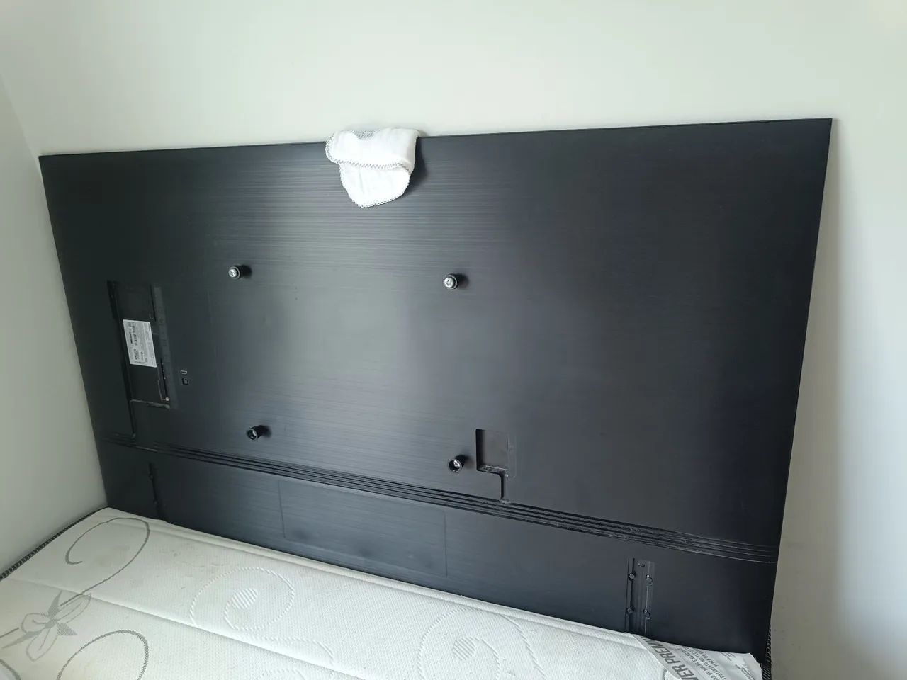  Samsung UN60AU8000 60? 4K - Tela Quebrada - Para Peças ou Conserto - Foto 3