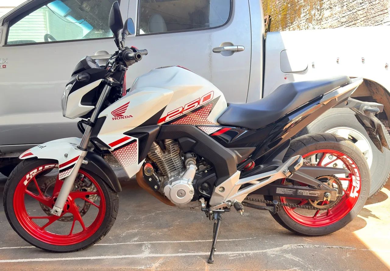 Vende-se CB250 - Foto 3
