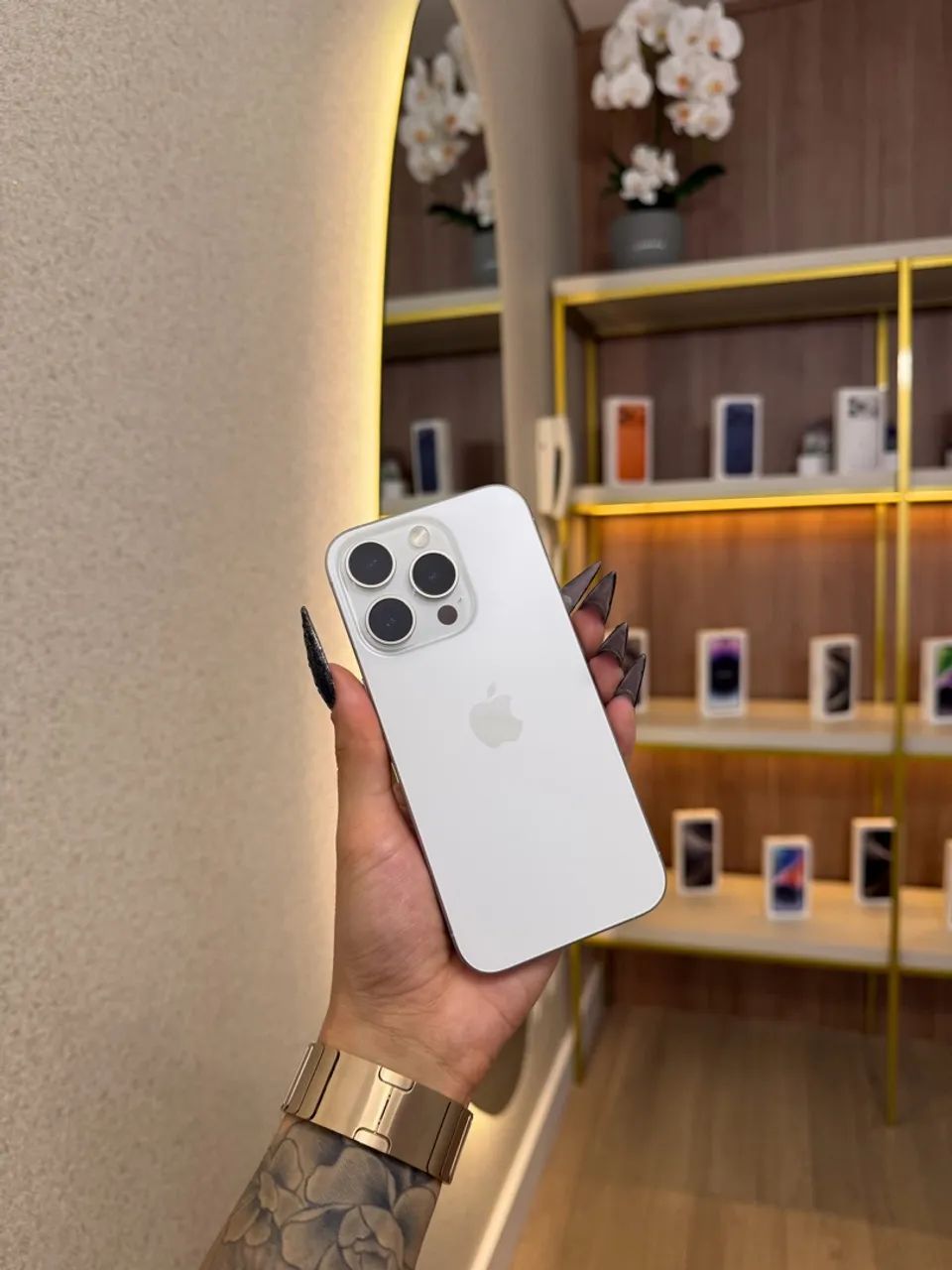 iPhone 15 Pro 256gb Branco - Celulares e Smartphones - Centro