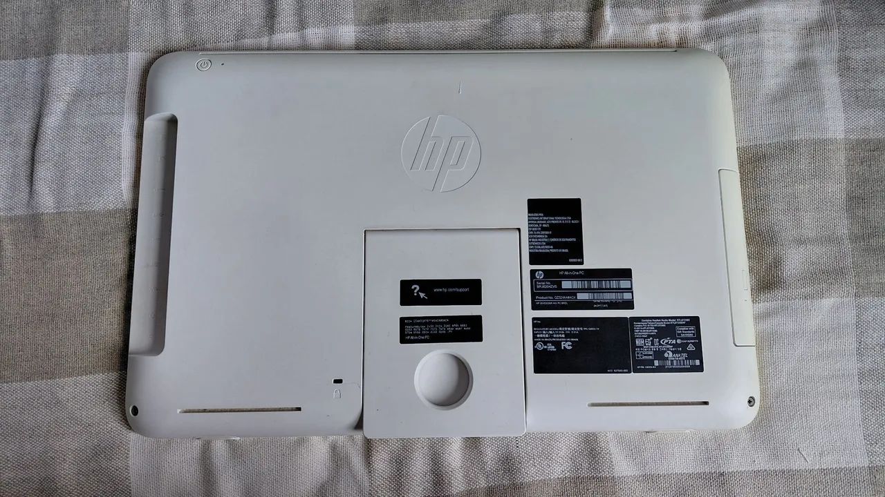 HP 20-e025d All-in-One Desktop PC Product Specifications (usado e bem conservado) - Foto 2