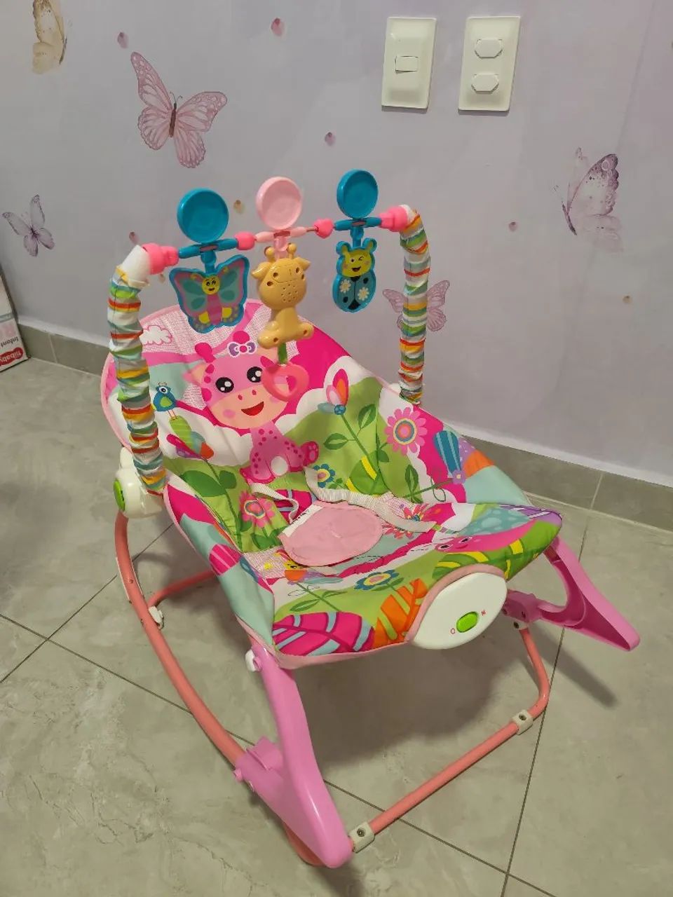Berço, Kit berço, Poltrona com apoio e Cadeirinha de balanço  - Foto 5