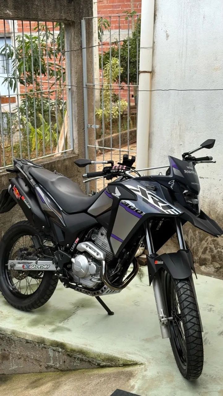 Xre 300 2022
