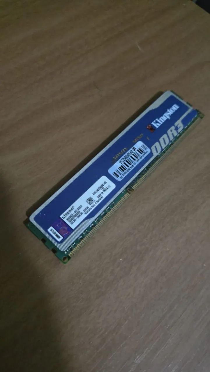 Memória RAM 4GB DDR3 1600MHz HyperX Blu (Com Dissipador) - Foto 3