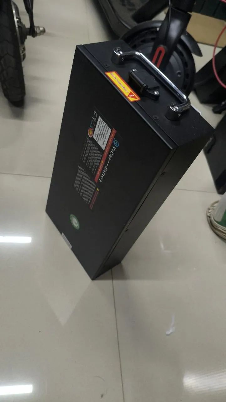 Bateria lítio 60 volts com 20 amperes nova 
