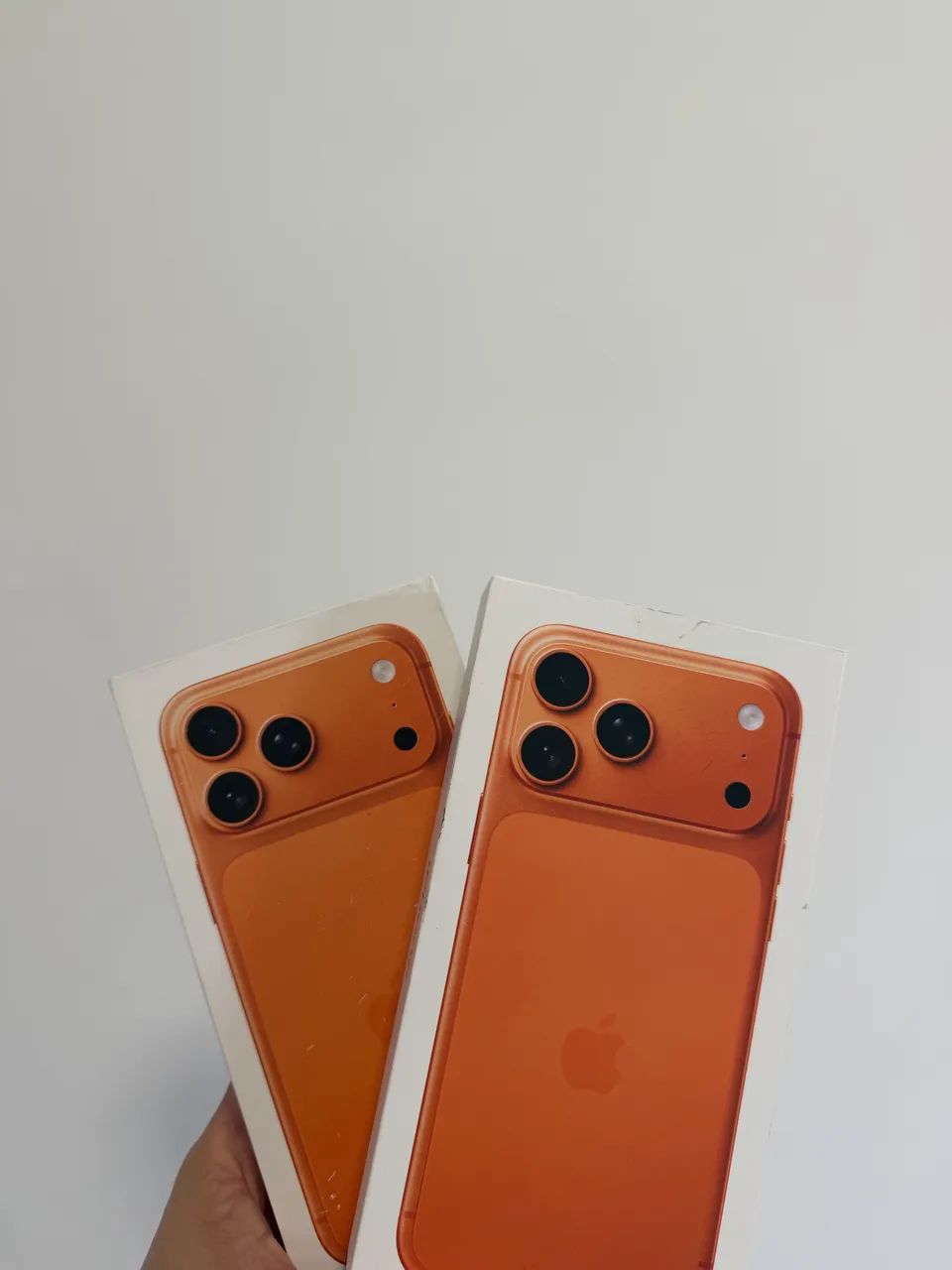 iPhone Laranja 17 PRO MAX - Foto 2