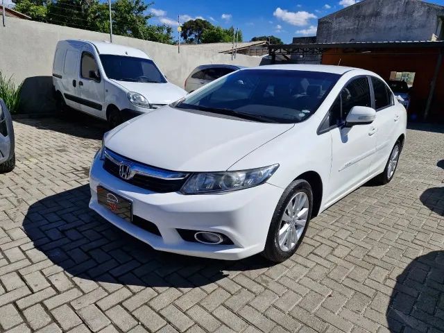 Honda Civic Civic Sedan LXR 2.0 Flexone 16V Aut. 4p 2014