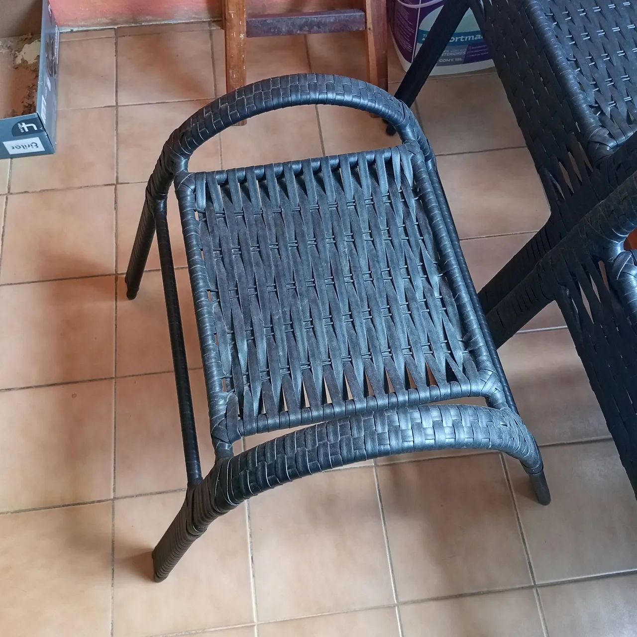 Cadeira e mesa de centro - Foto 3