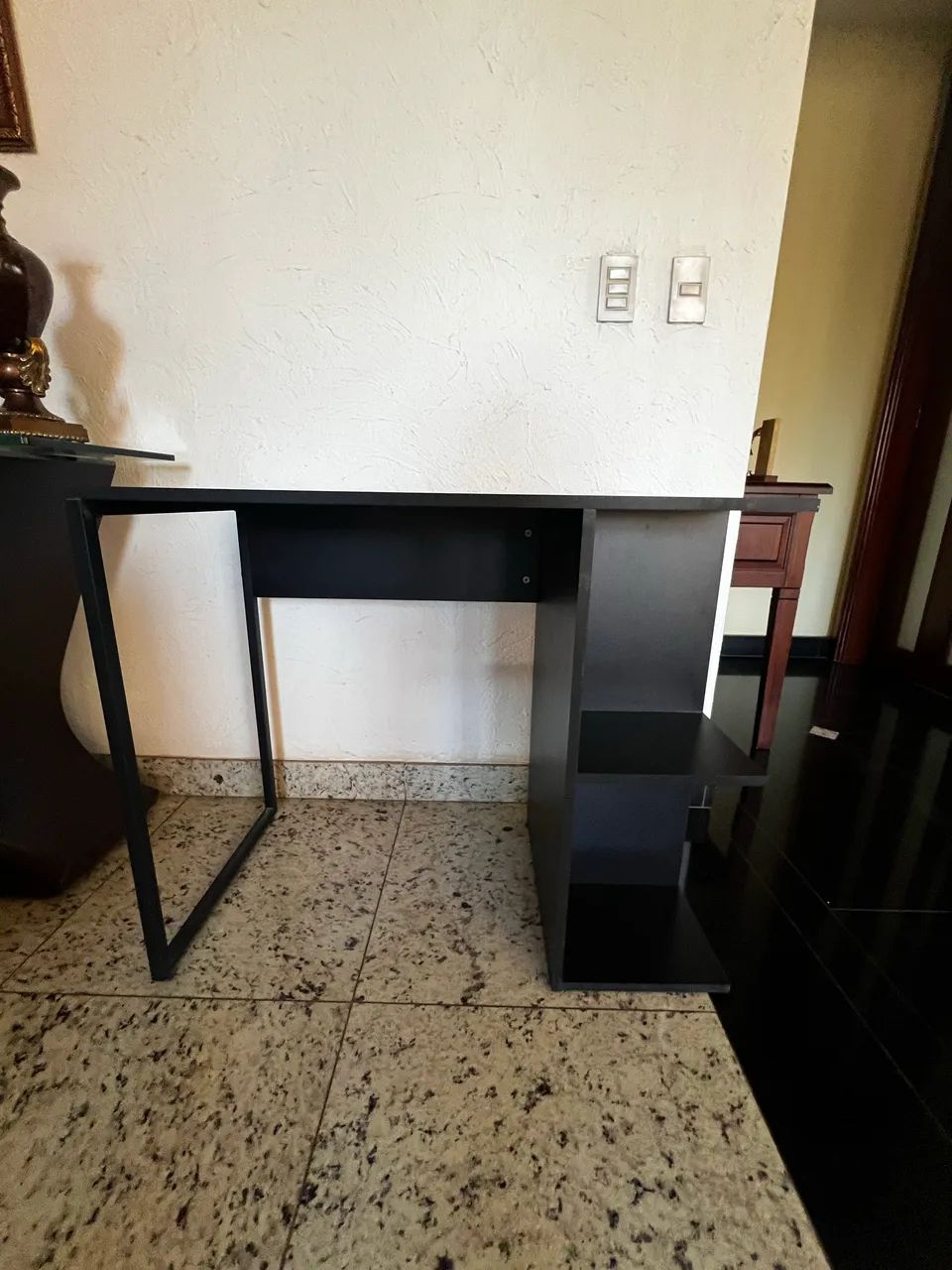 Escrivaninha da Tock Stock  - Foto 3