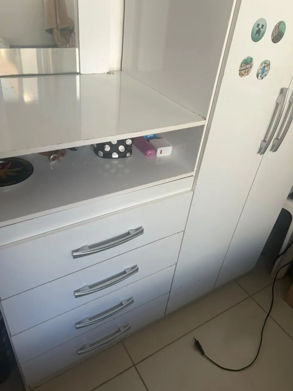 Guarda-roupa 