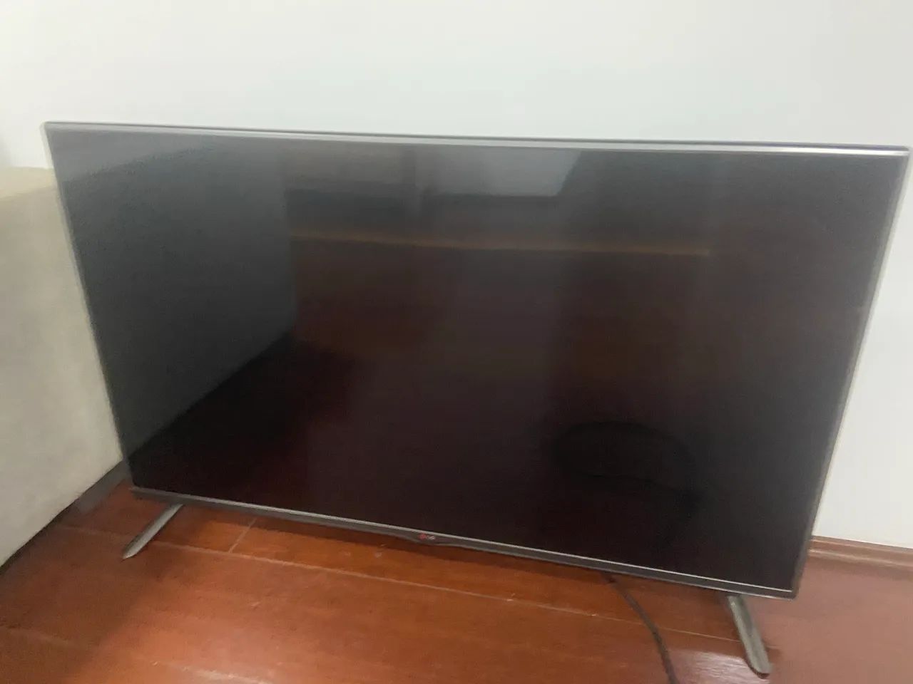 TV LG 49 - RETIRADA DE PEÇAS 