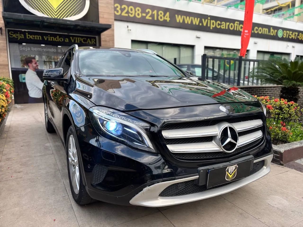 Mercedes-Benz GLA 200 Adv. 1.6/1.6 TB 16V Flex Aut. 2016