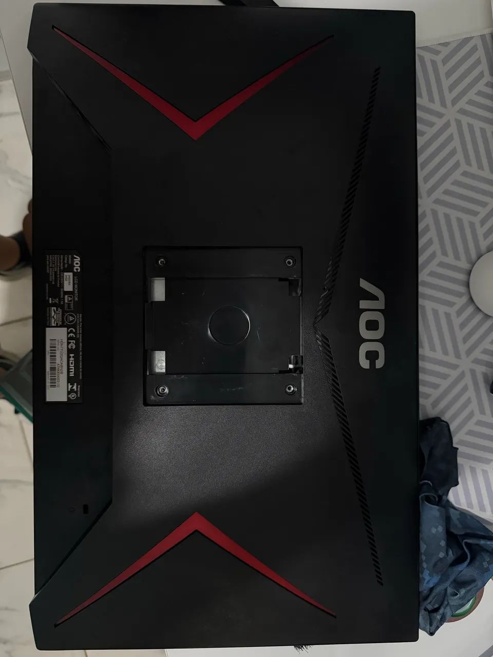Aoc 144hz 1ms hero - Foto 4