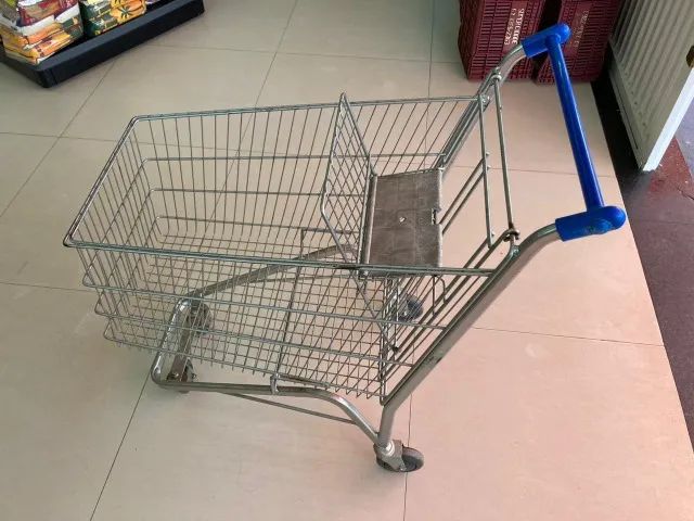 Carrinho de supermercado grande - Foto 4