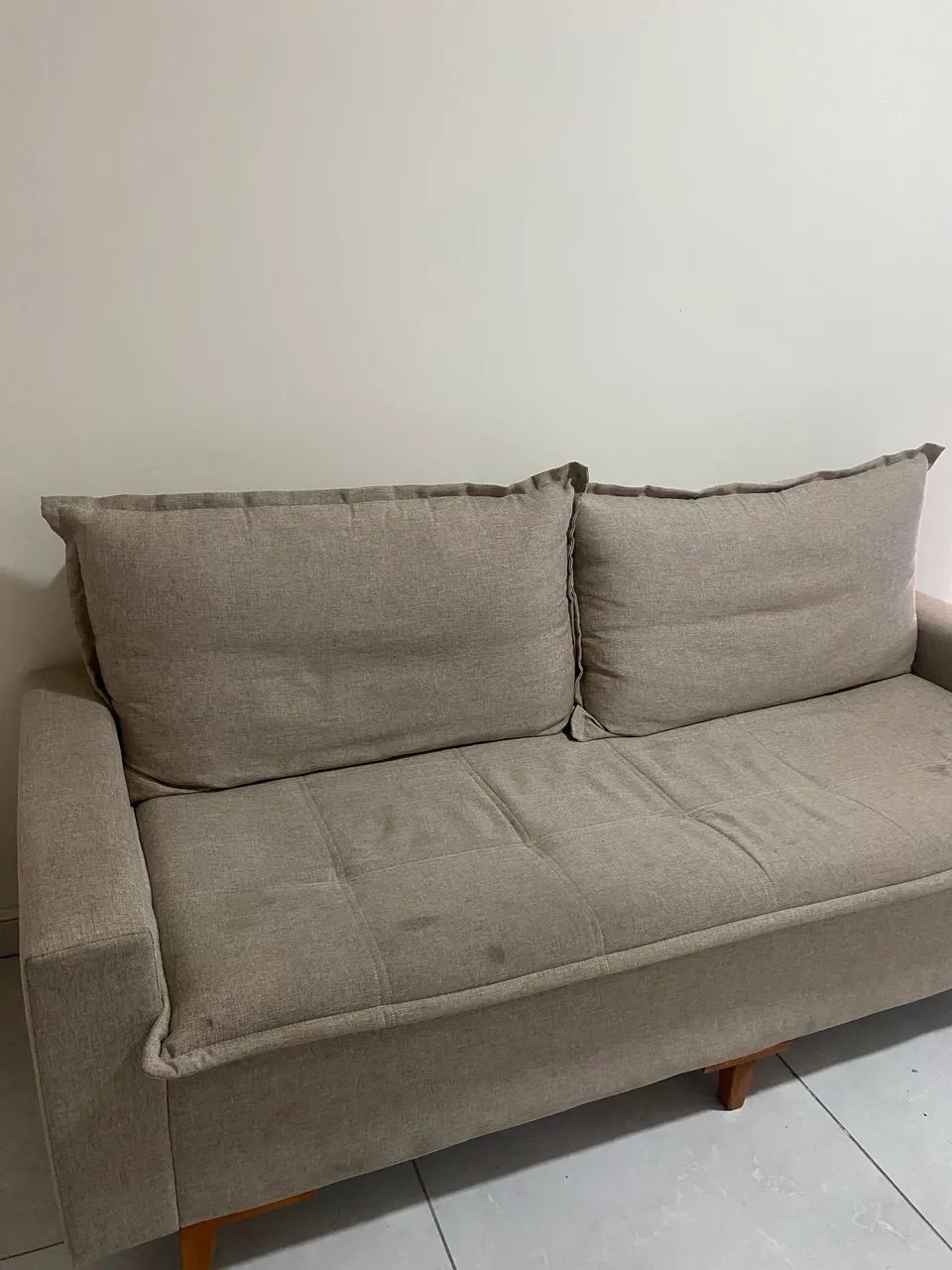 Sofá 2 lugares - Pouquíssimo uso - Foto 2