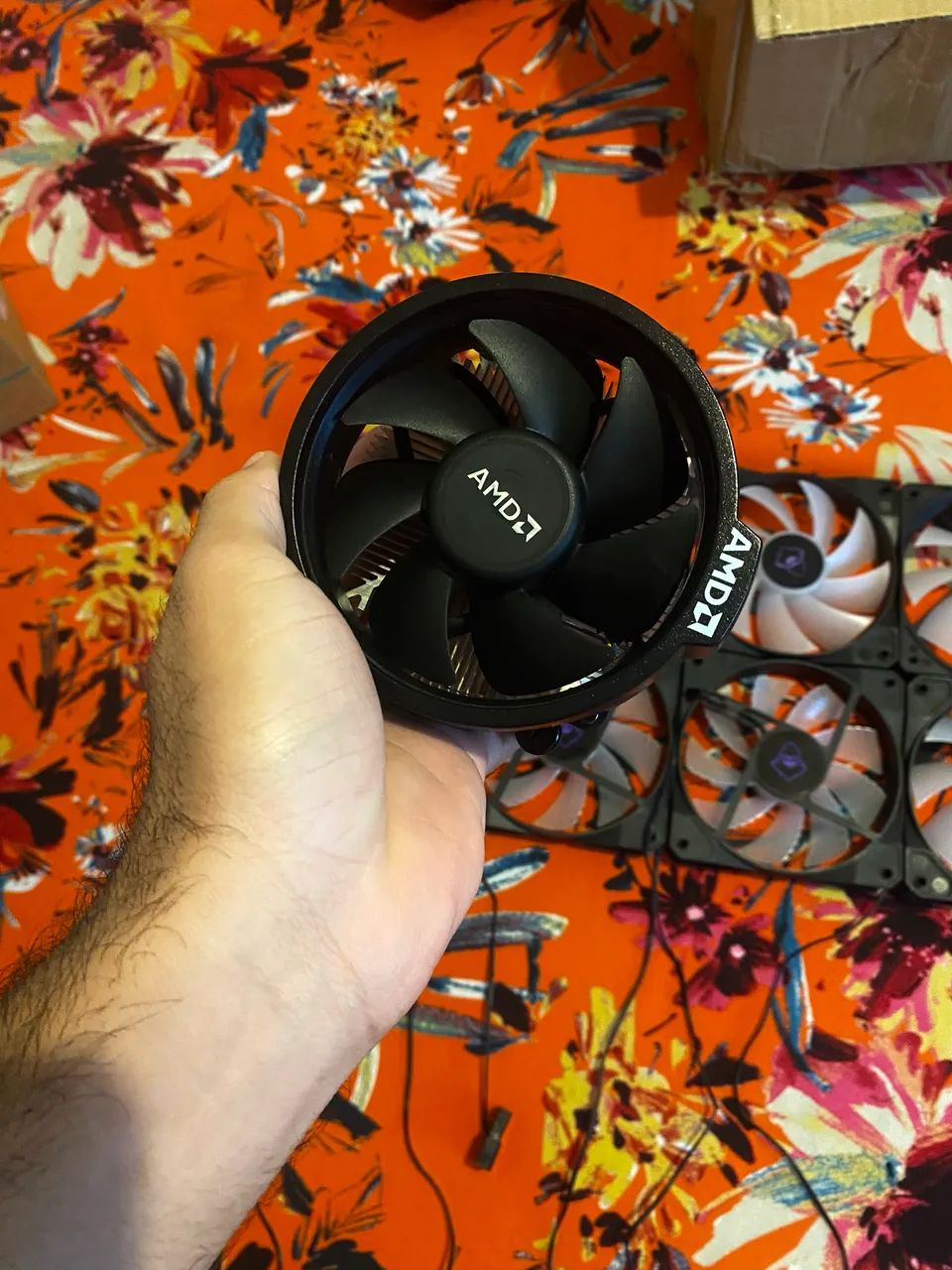 Fans rgb + cooler amd - Foto 2
