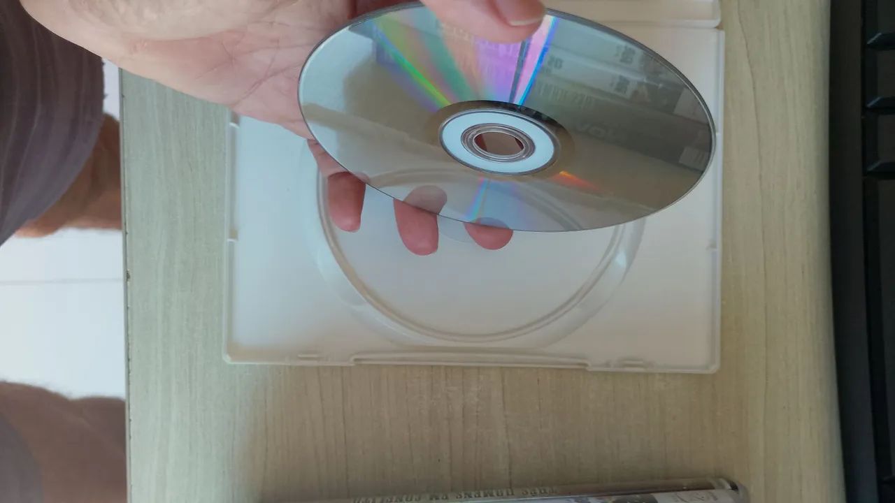 Vendo DVD Especial 60 anos Alice no País das  Maravilhas  - Foto 5