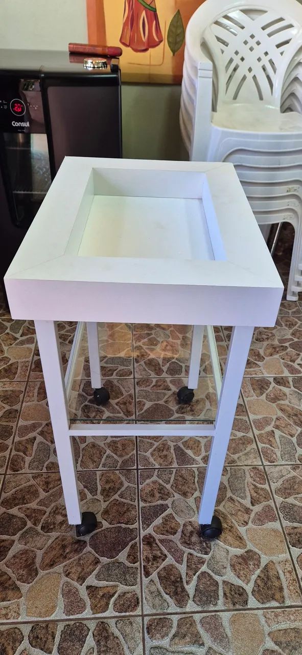 Mesa de apoio para estética ou esmalte. - Foto 4
