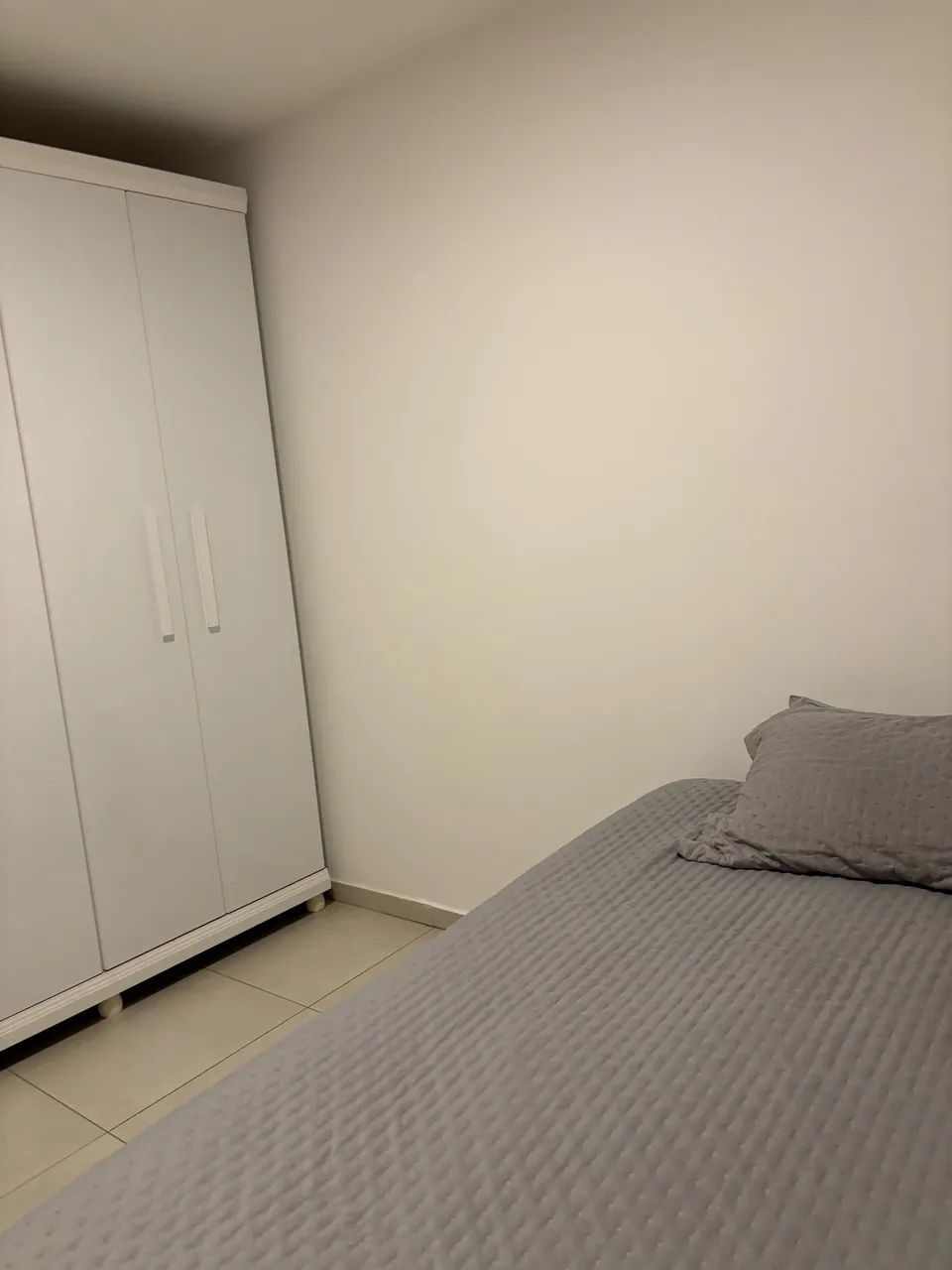 Quarto Jd Satélite Casa compartilhada 