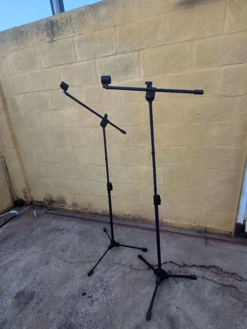 Vendo dois pedestal suporte para microfone  - Foto 5