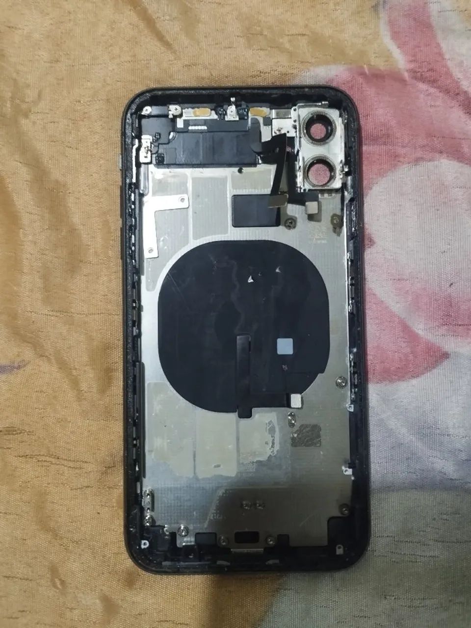 Peças iPhone 11. ( Obs cada peça tem um valor ) - Foto 4