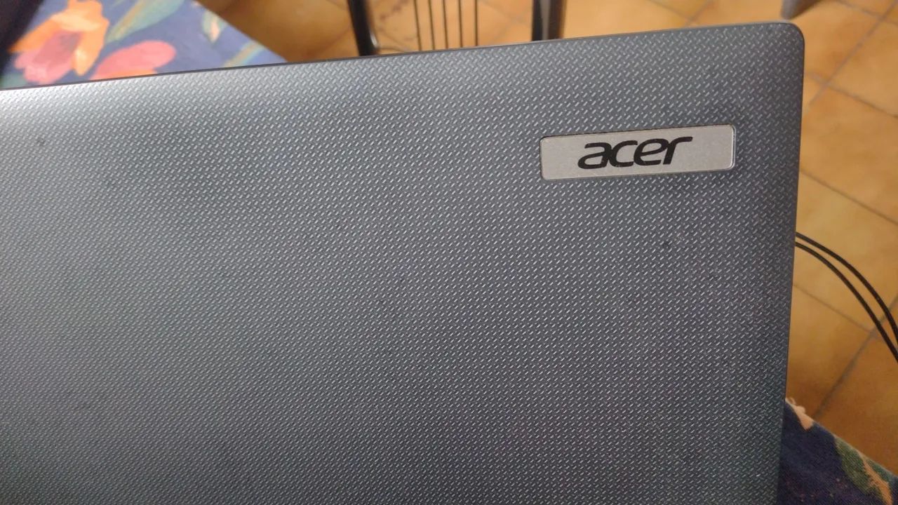 Vendo Notebook Acer - Foto 3
