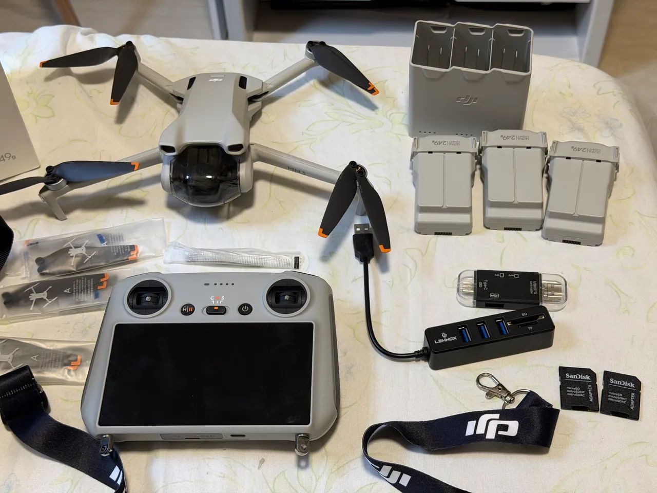 Drone Dji Mini 3 combo fly more com tela