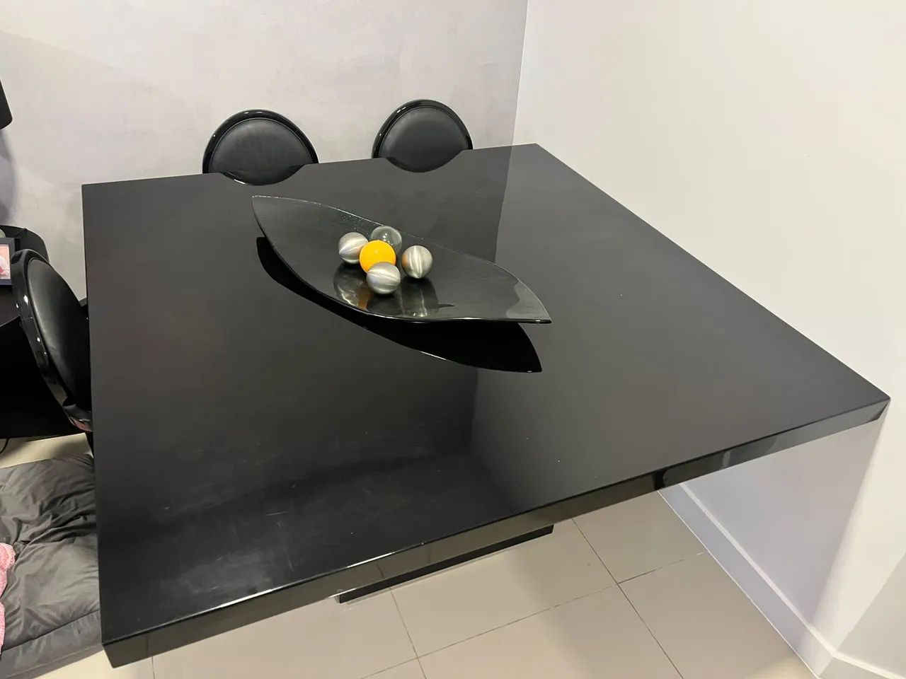 Mesa em laca a preta 1,50m x 1,50m - Foto 3
