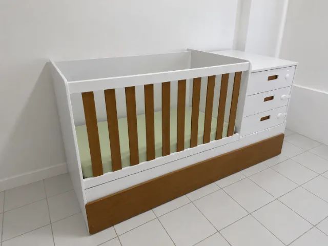 Berço 3 em 1 com Cômoda e Cama Auxiliar retrátil - Foto 2
