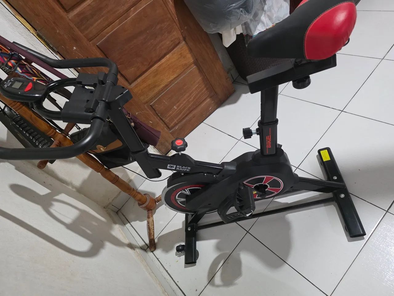 Vendo uma bicicleta de ginástica  - Foto 3