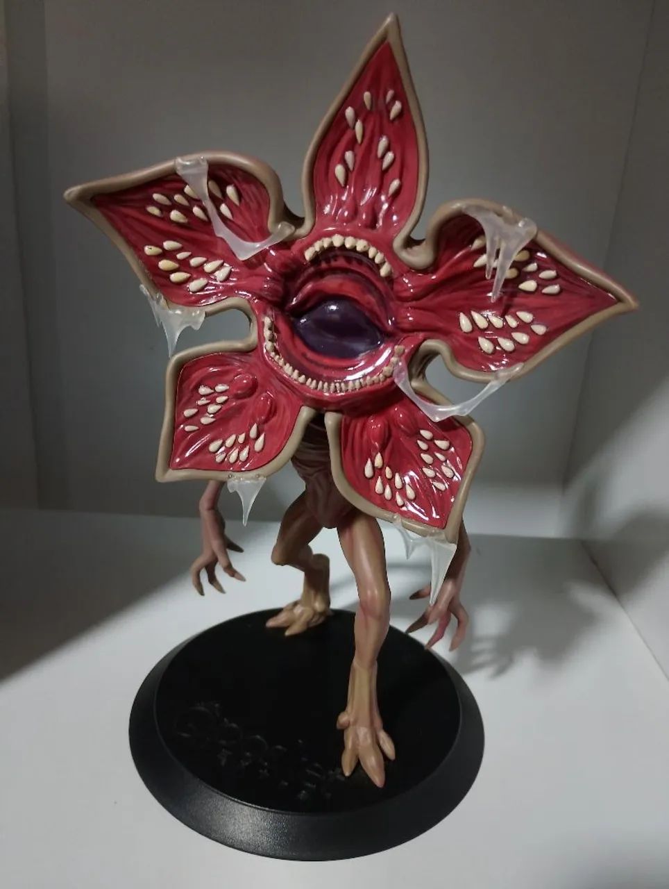 Demogorgon Q posket extra de stranger things da banpresto  - Foto 5