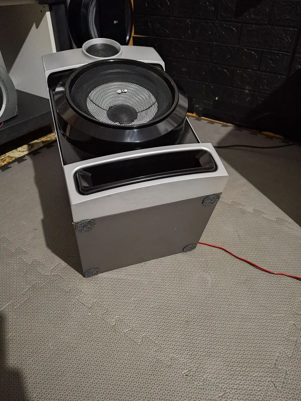 Par de caixas para Receiver  - Foto 4