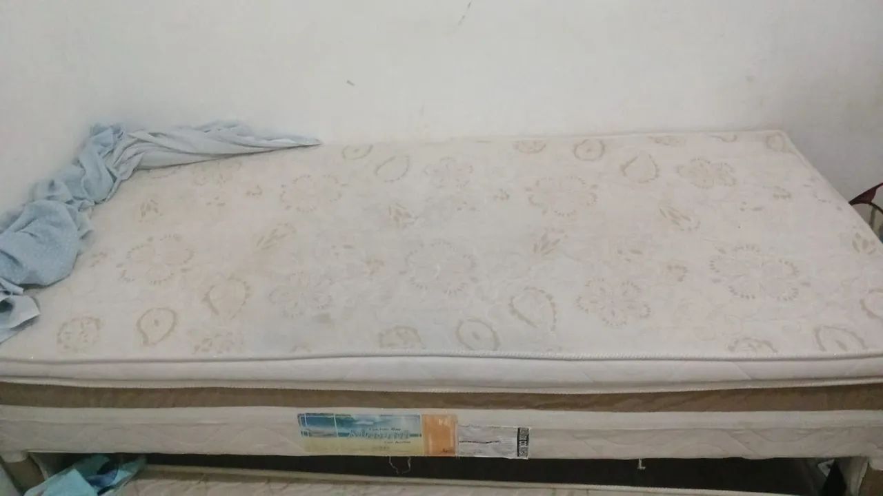 Cama box com auxiliar 