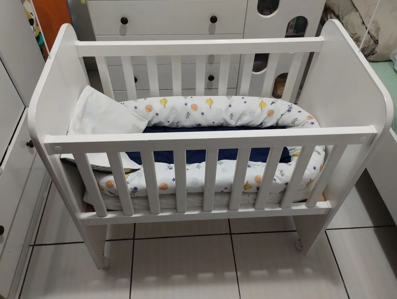Mini berço + suporte p/banheira