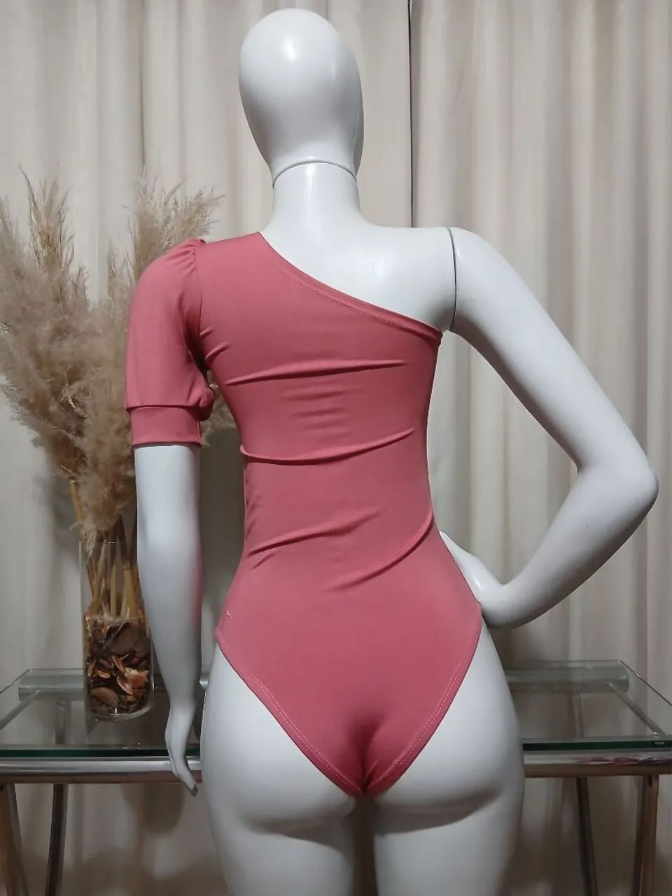 Body de cor rosa (goiaba) de um ombro só  - Foto 3