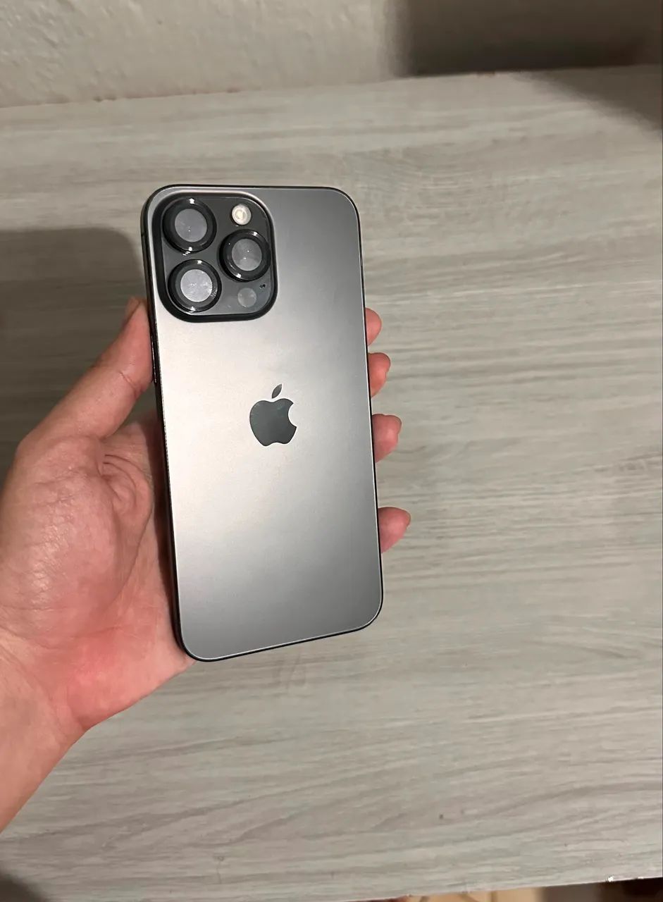 iPhone 15 Pro Max 256GB preto titanium - Foto 4