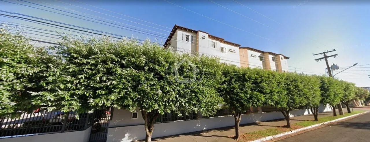 APARTAMENTO TÉRREO