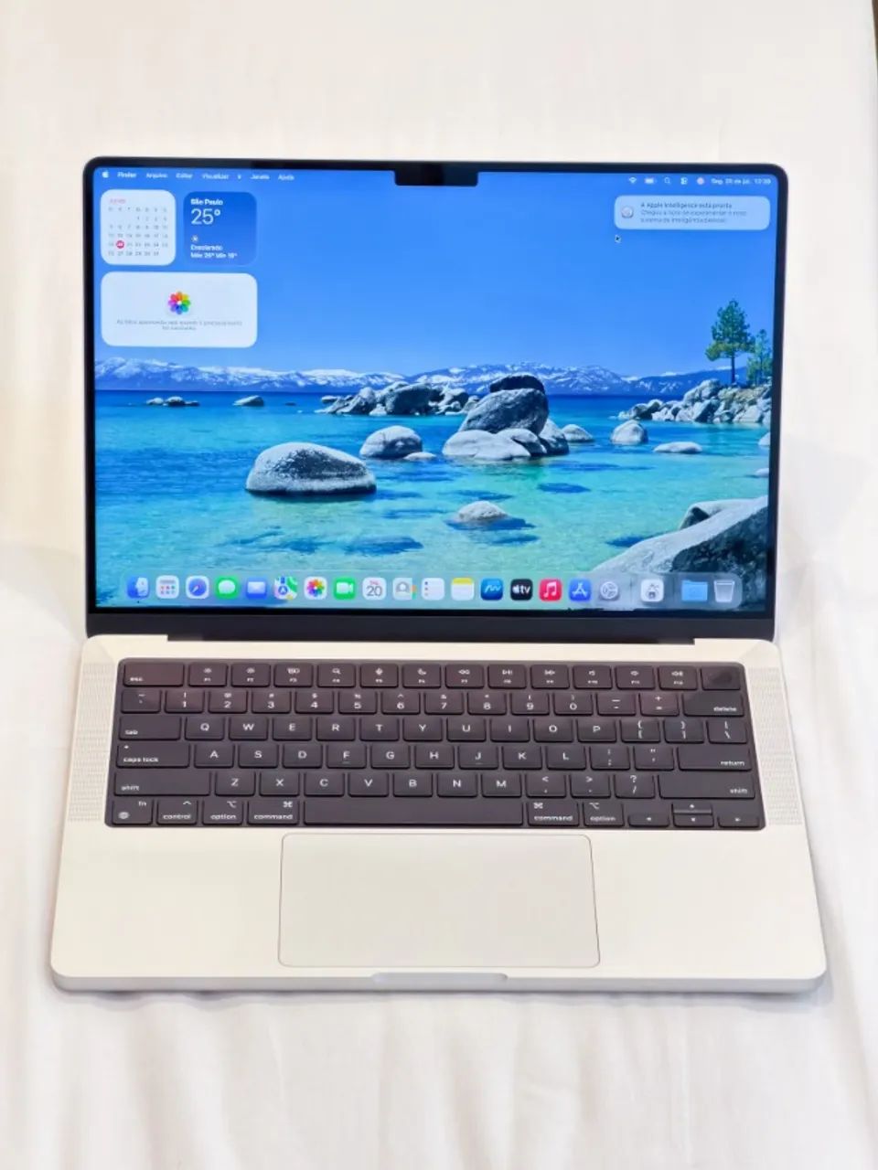 MacBook Pro 14' M3 Pro 18GB 1TB Silver - Bateria 100% - Impecável