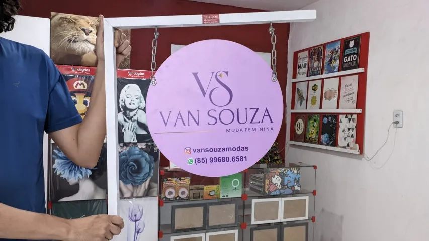 Placa para loja feminina