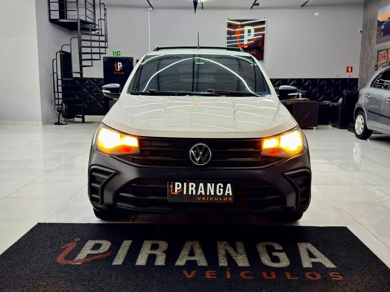 Volkswagen Saveiro Robust 1.6 Total Flex 8V, foto 2 de 19