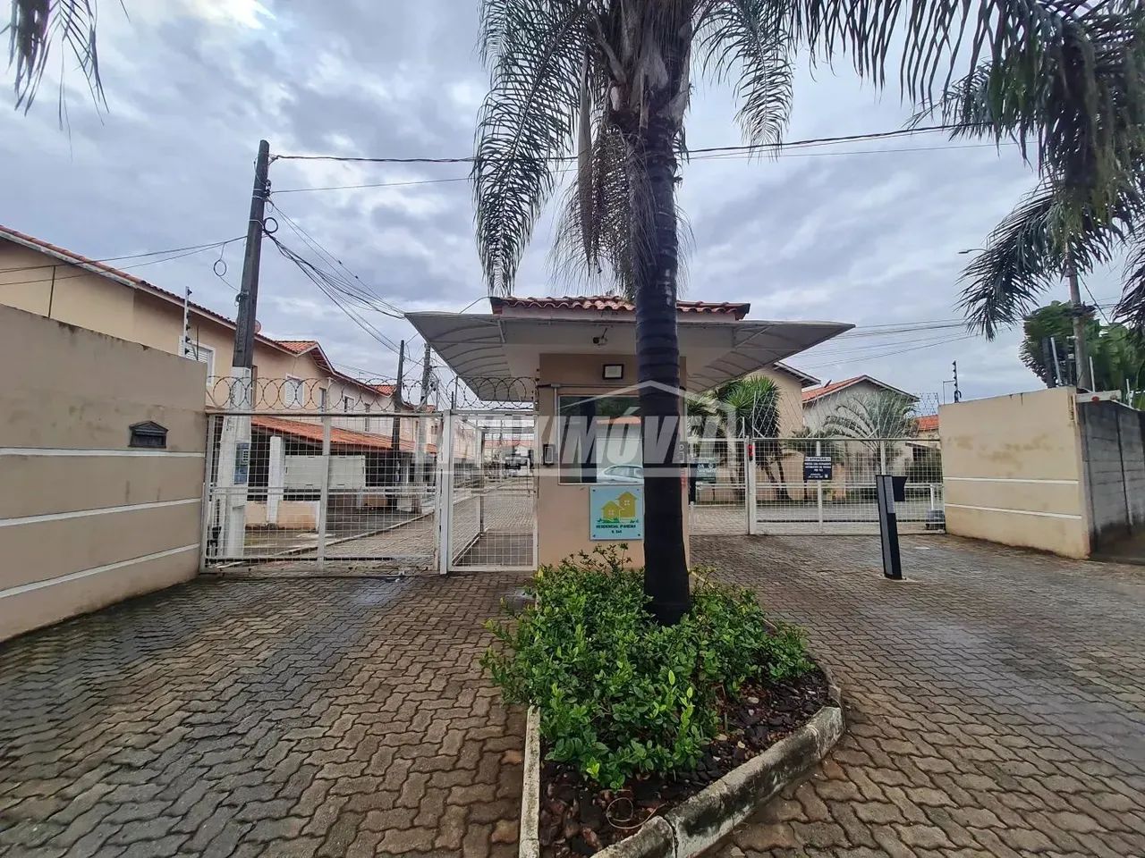 Casa com 2 Quartos para Locação - Próxima à Av. Ipanema