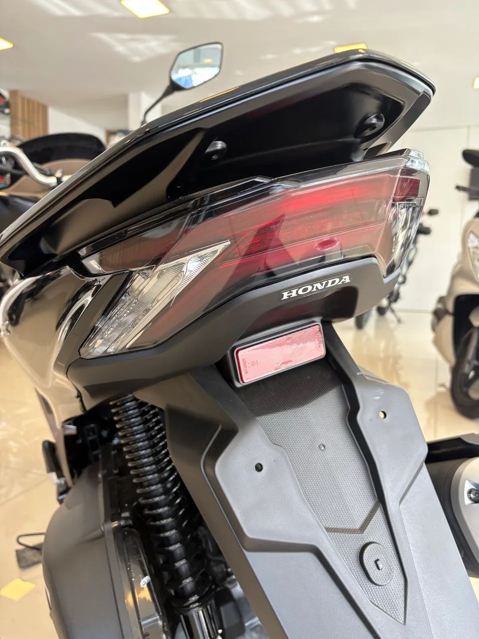Honda Pcx 160 Dlx 2027 0km - Foto 4