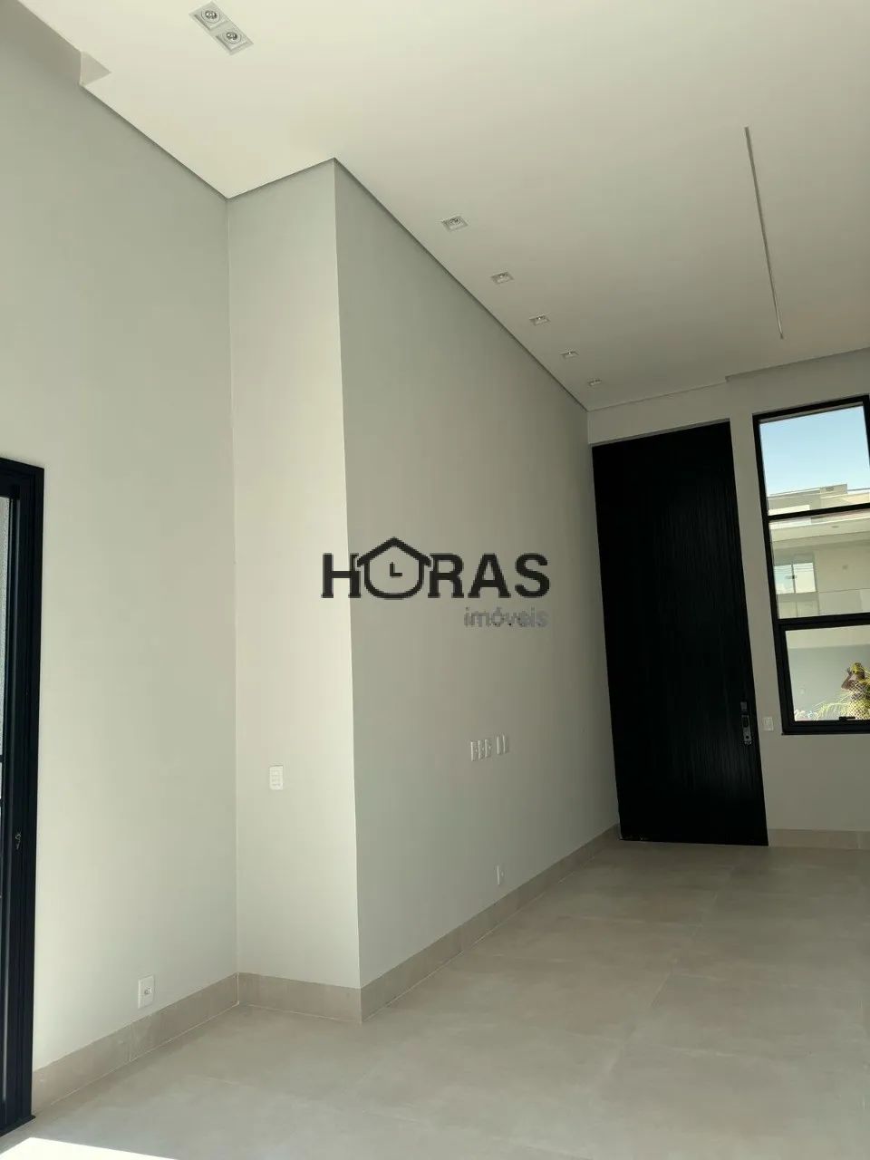 Casa à Venda no Florais do Parque | 3 Suítes | Piscina - Foto 3