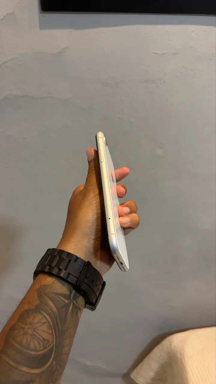 iPhone XR Branco - Foto 2