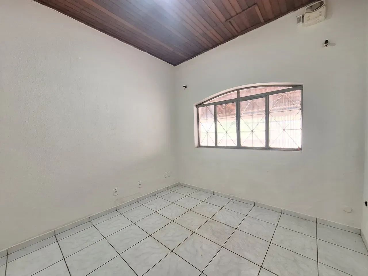 Imóvel para aluguel com 130 metros quadrados com 4 quartos em Baú - Cuiabá - MT - Foto 5